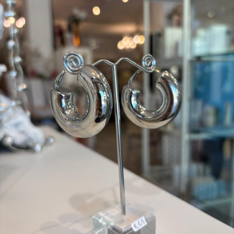orecchini modello "Hoop" argento