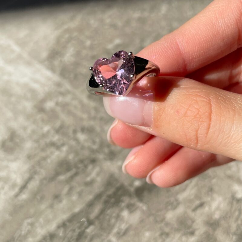 Anello cuore rosa