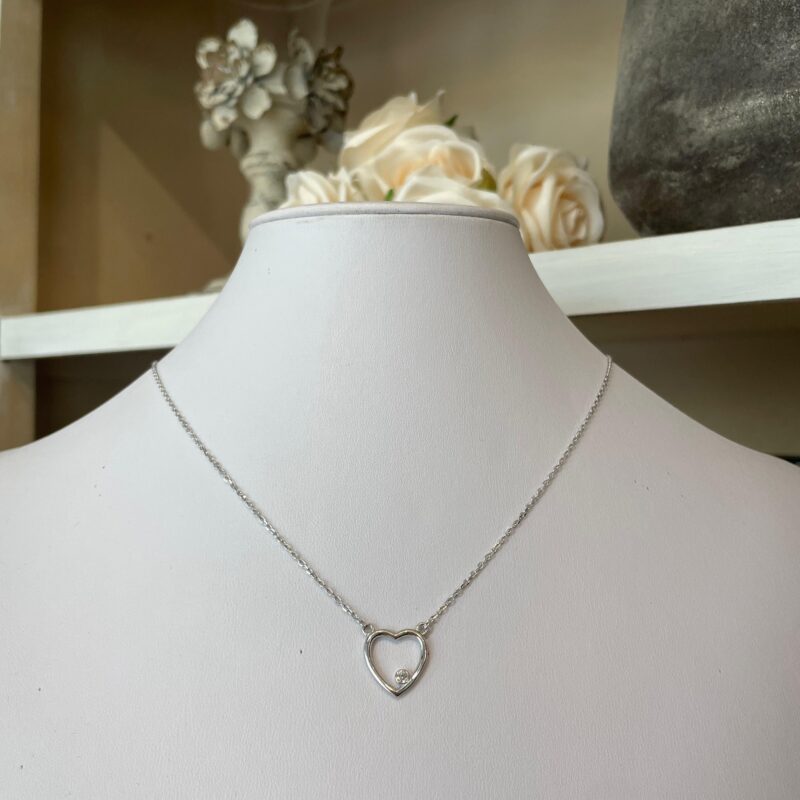 Collanina cuoricino color oro o argento
